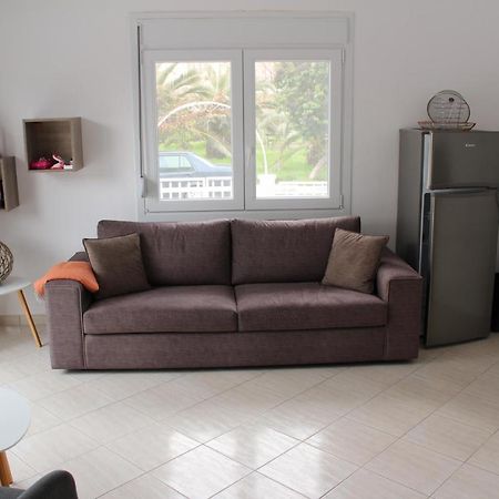 Pares Comfort Apartment Nea Karvali Dış mekan fotoğraf