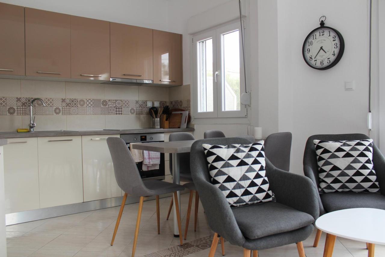 Pares Comfort Apartment Nea Karvali Dış mekan fotoğraf