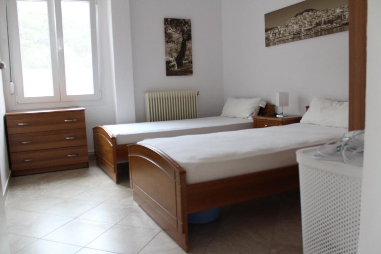 Pares Comfort Apartment Nea Karvali Dış mekan fotoğraf