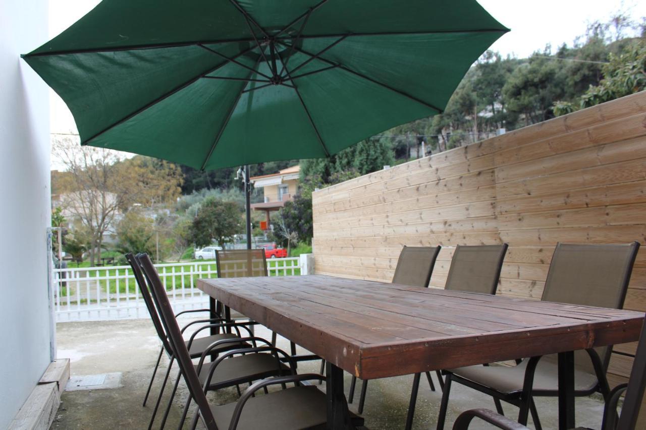 Pares Comfort Apartment Nea Karvali Dış mekan fotoğraf
